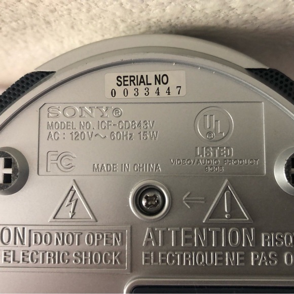 Sony Dream Machine ICF-CD843V AM/FM Weather 4-Band Radio CD Player Alarm WORKS - Picture 9 of 10